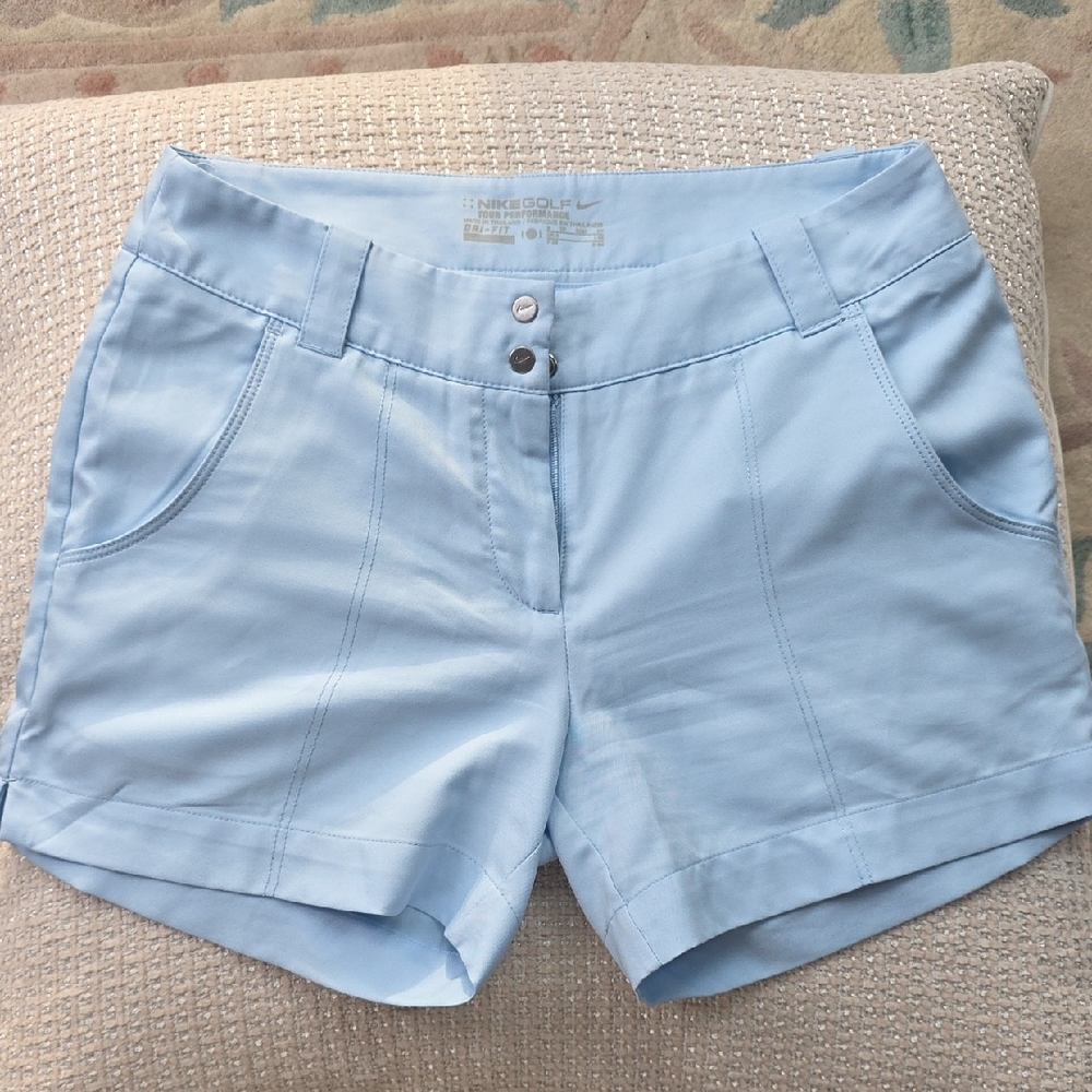 Nike Women's Light Blue Golf/ Casual Shorts. NIKEGOLF Tour Performance DRI-FIT